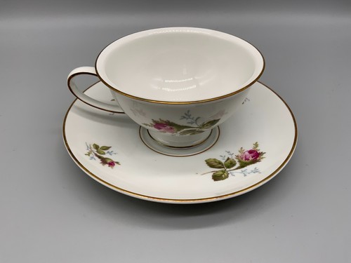 Kaffeetasse mit untertasse - kaffeetasse,