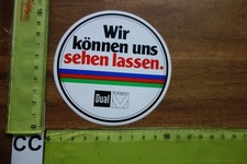 Alter Aufkleber Fernseher