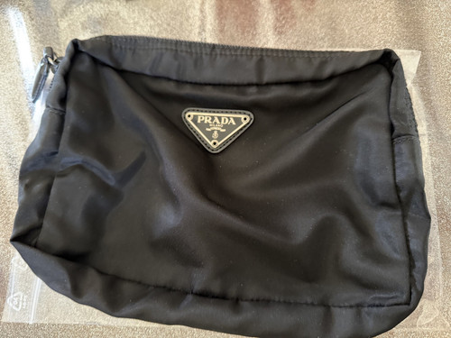 Prada nylon pouch - nylon,