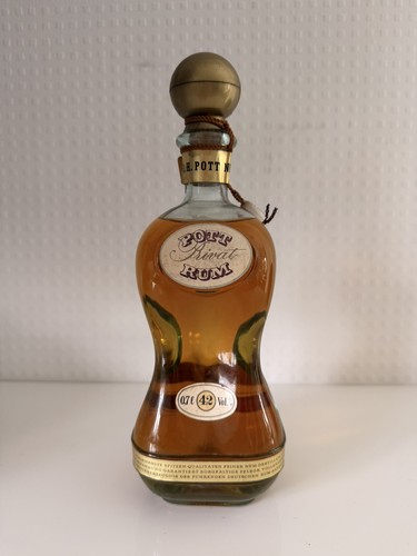 Pott privat rum 42 ca - 0,7, l.