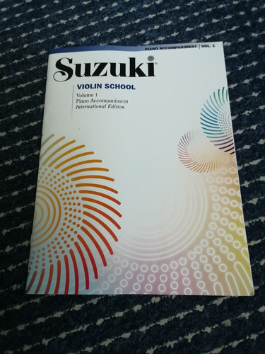 Suzuki violin school - suzuki,