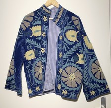 Suzani handbestickte Samtjacke
