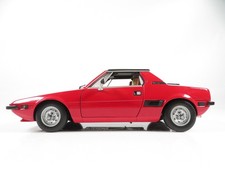 1:18 Minichamps Fiat X1/9