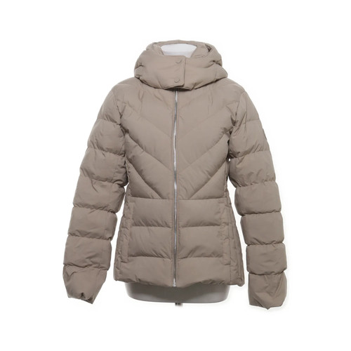 Abercrombie fitch - &,