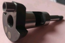 Neue gewuchtete Kurbelwelle