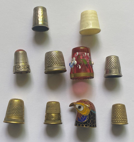 Sammlung von fingerhüten - von,