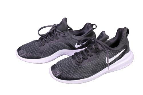 Nike sneaker renew rival - nike,