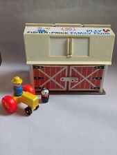 Vintage Fisher Price Farm Little People 1971 Scheune Bauernhof mit Traktor Figur