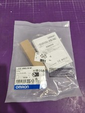 Omron M18 Induktiver