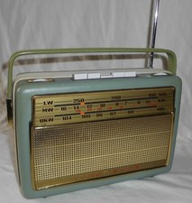 Altes Kofferradio NORDMENDE transista deluxe, 1962, ghanagrün, funktionstüchtig