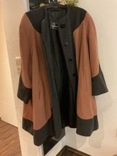 "Vernissage" Luxus-Mantel - Cape Lambswolle braun Gr. 40 - VINTAGE