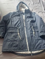 Fredy dunkelblauer Steppmantel mit Kapuze