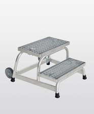 Arbeitspodest fahrbar Treppe