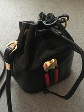 Edle Bucket Bag Handtasche