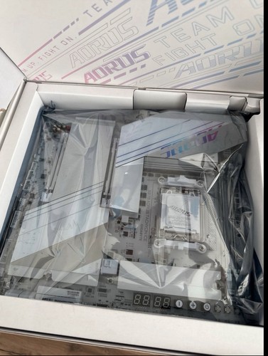 Gigabyte aorus x870 tachyon - gigabyte,