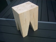 Hocker aus Holz Blumen Hocker 29,5cm Hoch 19,5 x 14,5 cm Fläche