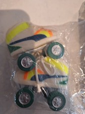 STOLLE Puppenmode, Rarität, Farbenfrohe Rollschuhe für Puppen, Vintage 