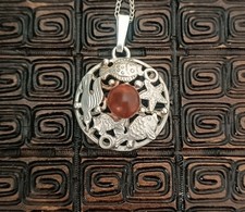 Vintage Anhänger mit Kette