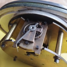 Uhrwerk antik Frankreich Zylinderhemmung 8-Tage-Werk Unruhschutzklappe