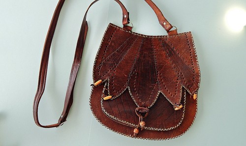 Handtasche traditionell