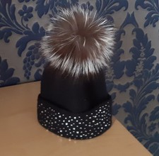 Bommelmütze mit Echte Fell