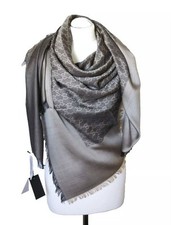 GUCCI Schal Tuch mit GG Muster