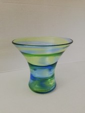 Stevens & Williams grün & blau Regenbogen Glas ausgestellte Optik Vase. 6" nur um 1938-39