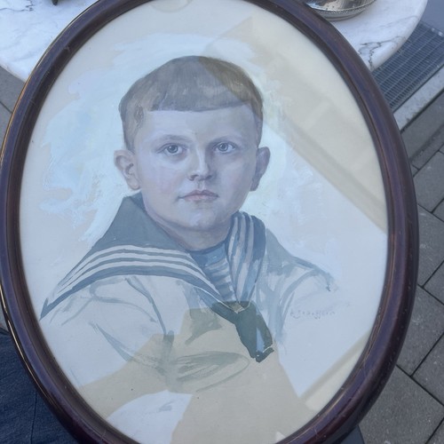 Porträt zeigt einen - , jungen