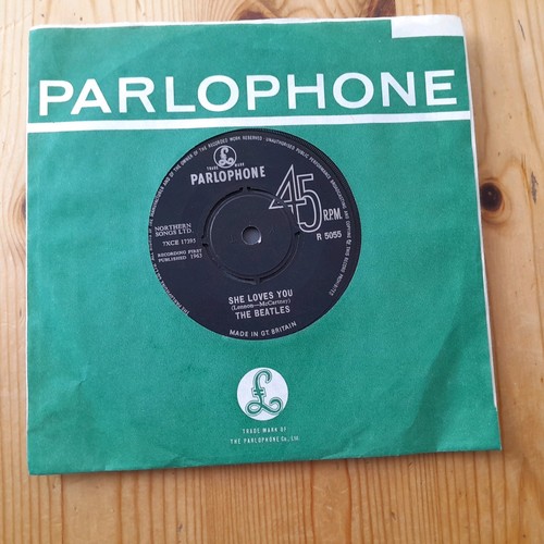 The beatles she loves you - beatles,