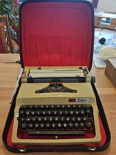 Schreibmaschine Erika Modell E 50 mit Farbband DDR 70er Jahre mit Koffer