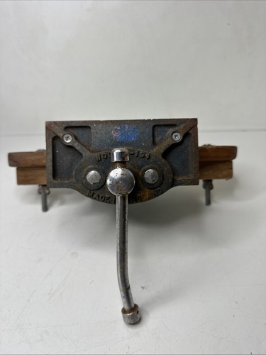 Vintage woden 194 - woden, no.194