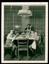 Leipzig 1930s - Children at