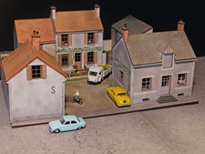 Hof umgeben 3 Häuser