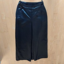 Rock Satin lang schwarz, Gr.38