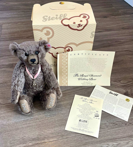 Steiff royal diamond - royal,