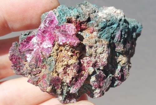 Erythrin mit tyrolit profunda - erythrin, tyrolit,