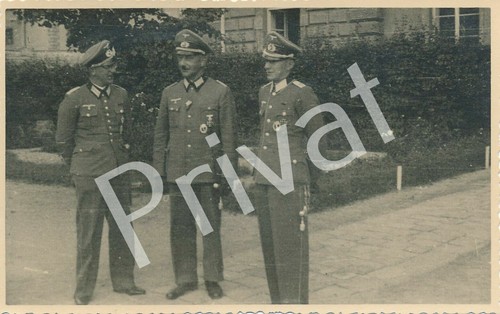 Foto drei offiziere - pk, 2