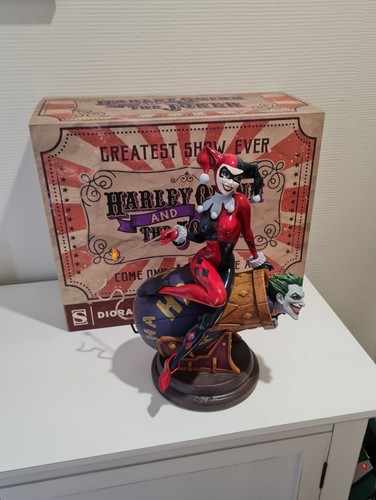 Sideshow comics harley - dc,