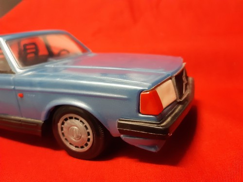 Volvo 240 lightblue 1 - 240,