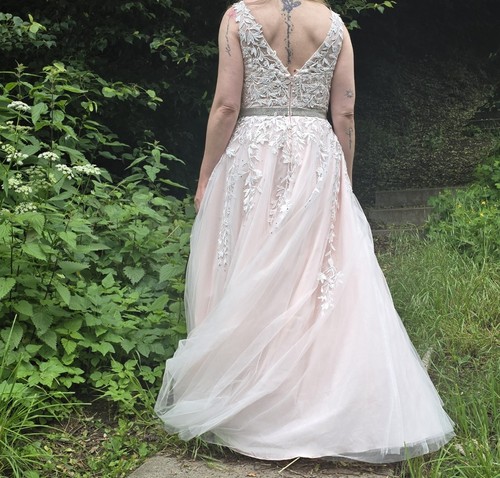 Brautkleid - ,