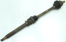 FORD FOCUS II / 2 / 1,6 100PS / ANTRIEBSWELLE + ZWISCHENWELLE vorne rechts (BF31