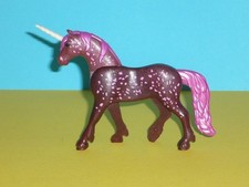 playmobil ein bordeaux rotes Einhorn mit rosa Mähne Magic Zauberwald Sammlung 