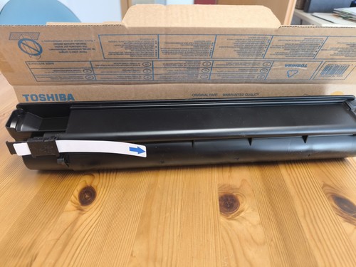 Original toshiba toner - original,