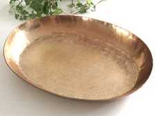 Tablett Metall Schale Hammerschlag Optik Goldfarbig Dekoschale gehämmert Oval