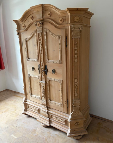 Antiker holzschrank braun - holzschrank,