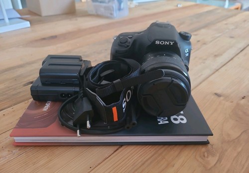 Sony alpha mit objektiv - sony,