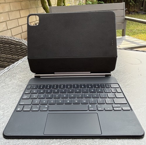 Apple magic keyboard ipad - keyboard,
