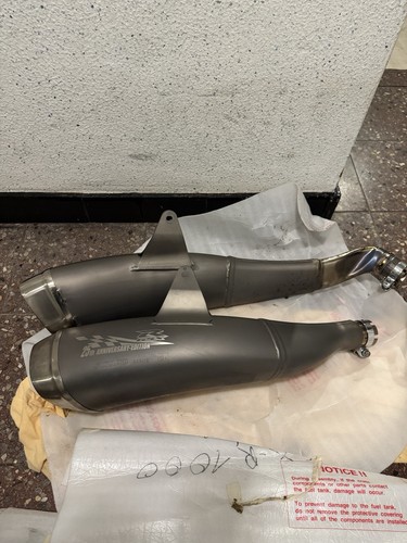 Suzuki auspuff yoshimura - suzuki,
