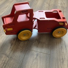 Moover  Rutschauto Kindergarten Junior Truck-Rutscherauto rot