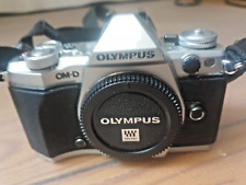 Olympus OM-D E-M5 Mark II 16.0MP Digitalkamera - Silber (nur Gehäuse)